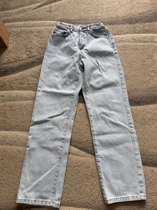 Jeansy Reserved 146 cm