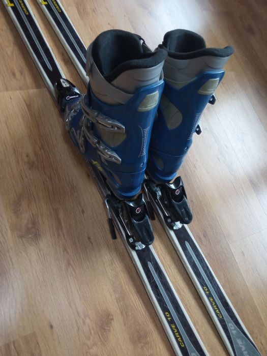 Buty  28.5 Lange  narciarskie z nartami