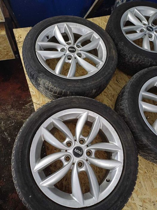 Диски в зборі ЗИМОВА MINI Cooper R17 205/55 5x120 шина колеса
