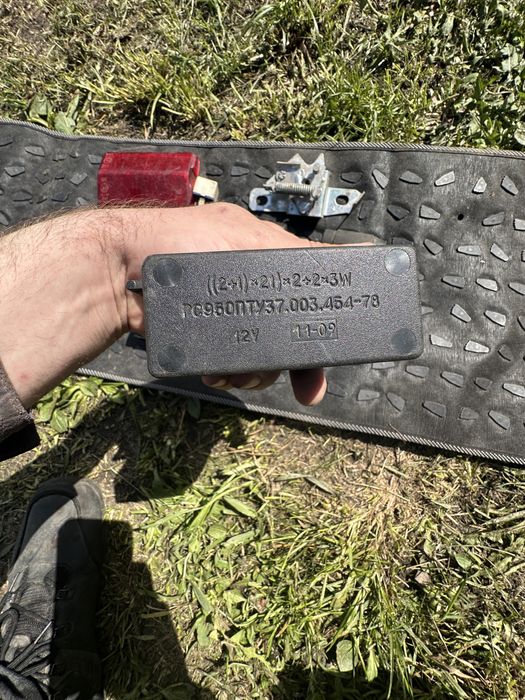 Реле поворотів Насос омивача Ваз