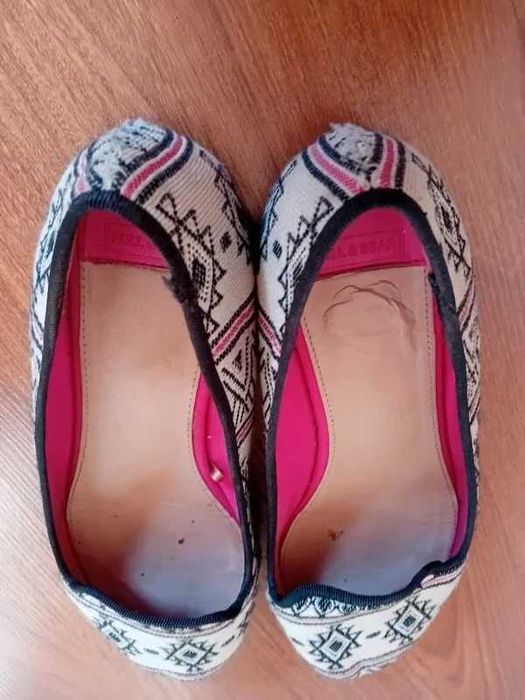 Baleriny lordsy Pull&Bear 38 etno azteckie wzory fuksja loafersy