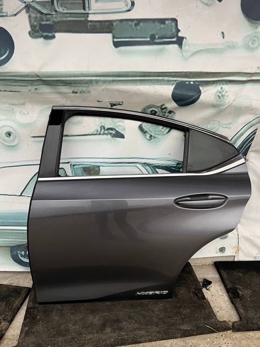 Lexus ES 2019-2026 дверь двери двері взборі задні ліві