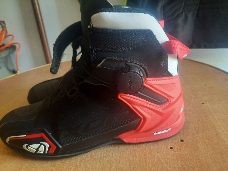 Buty IXON BULL 2WP Black Red 41