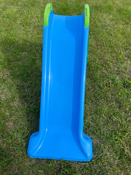 Zjeżdzalnia ślizgawka plastikowa