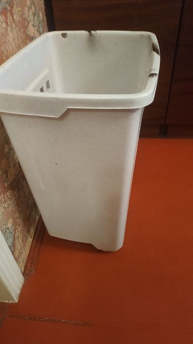 Корзина для белья 350 Х 445 мм, высота 575 мм