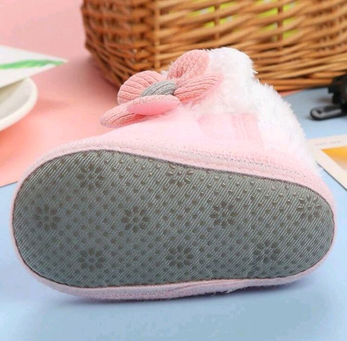 Buciki niechodki 6-12 miesiecy