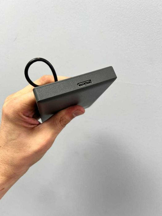 Зовнішній жорсткий диск Seagate Basic Portable Drive 2TB (Model: SRD0NF1)
