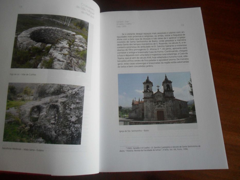 "O Mosteiro de S. Miguel de Refojos" de Geraldo J A C Dias -1ª Ed 2009