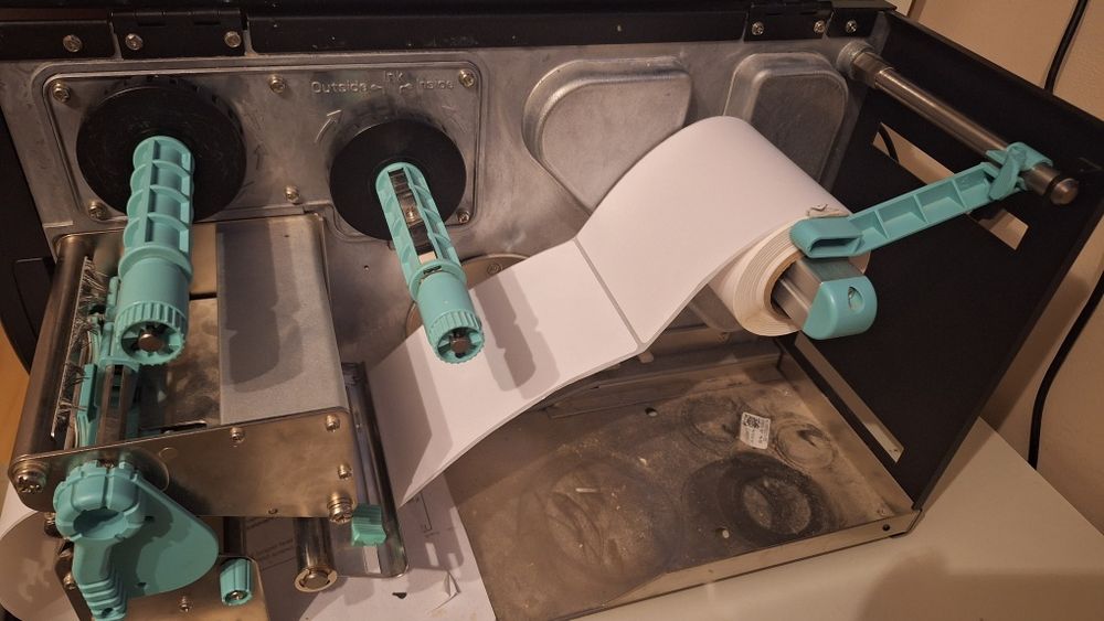 Półprzemysłowa drukarka etykiet GoDEX EZ2350i