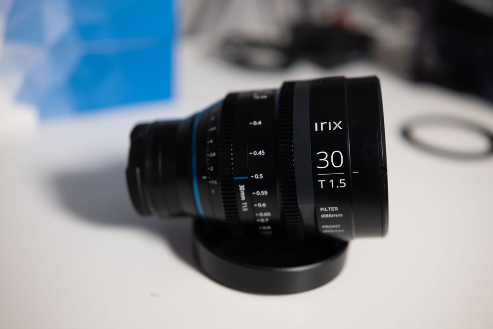 Irix Cine 30 T1.5 na Sony E, jak nowy