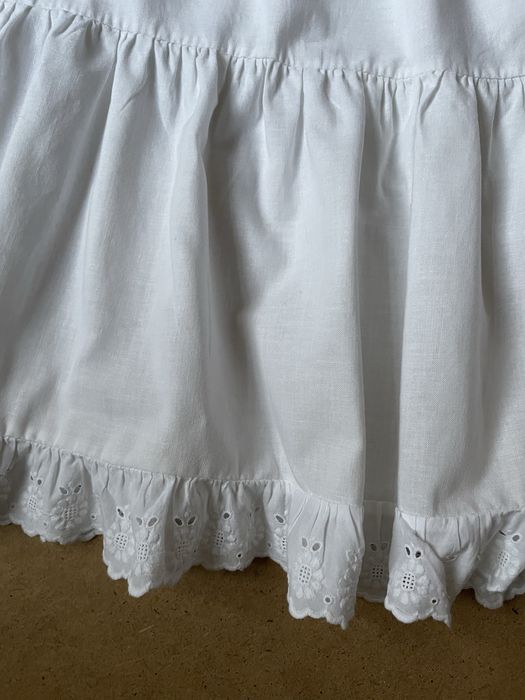 Підюбник вінтажний з прошвою