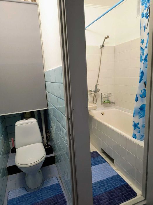 Сдам квартиру двухкомнатную