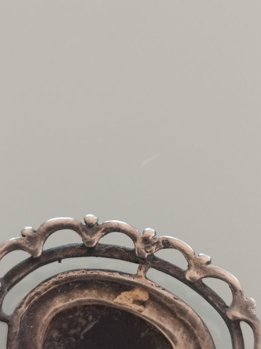 Lindo broche de prata