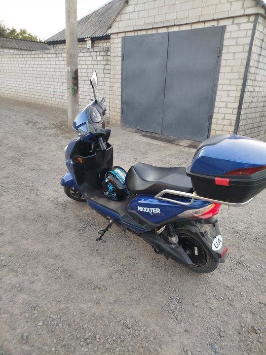 Електро скутер Maxxter neos 3