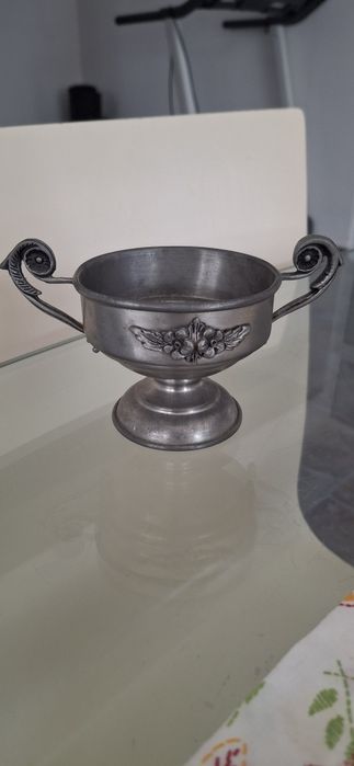 Estanho puro 95% - Taça decorativa em estanho puro 95% . Artesão J.D.