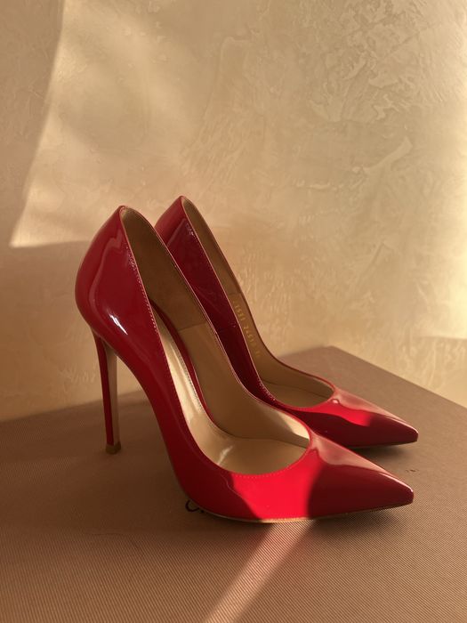 Туфлі лодочки 36 розмір нові оригінал Gianvito Rossi