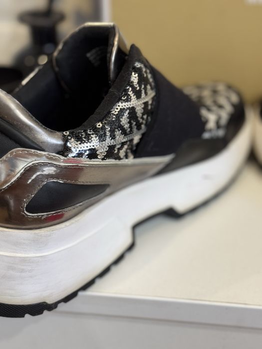 Кросовки Michael Kors,