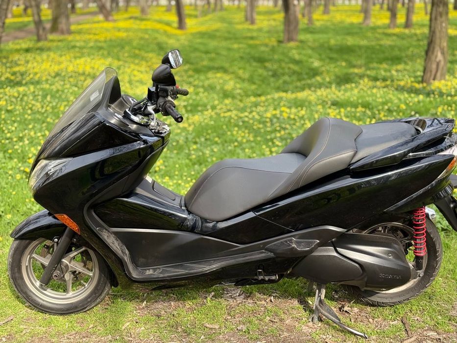 Хонда форза мф10 2010р