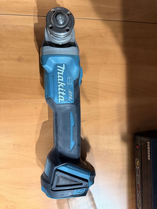 Szlifierka Makita DGA 506