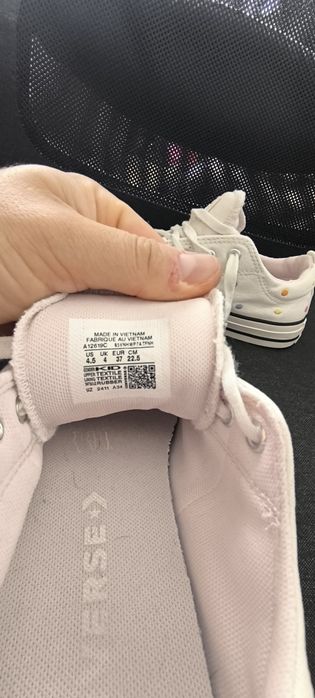 Tênis Converse .