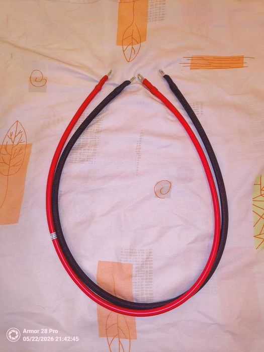 Пара силових кабелів   4AWG