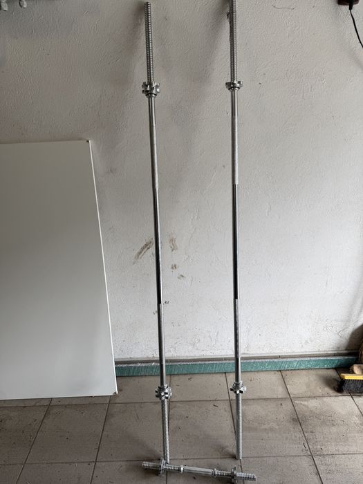 Zestaw do ćwiczeń ławeczka, 2 sztangi, gryf mały i obciążniki.