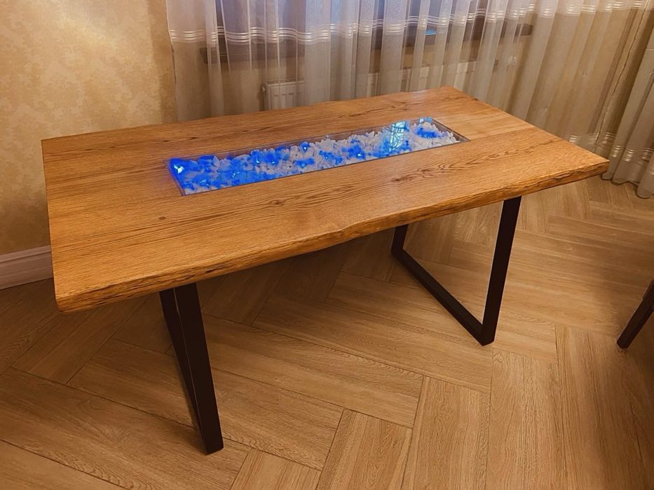 Стіл у стилі лофт