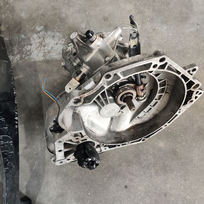 Caixa de velocidades de corsa b 17d