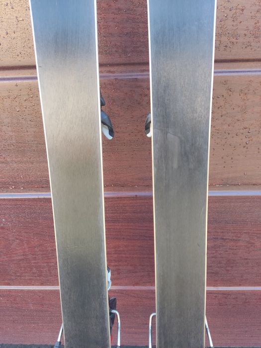 Narty Atomic D2 7 169cm