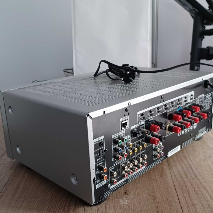 Amplituner Onkyo-626