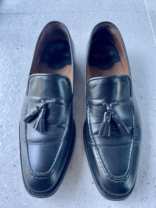 Sapatos pretos Lotusse T41