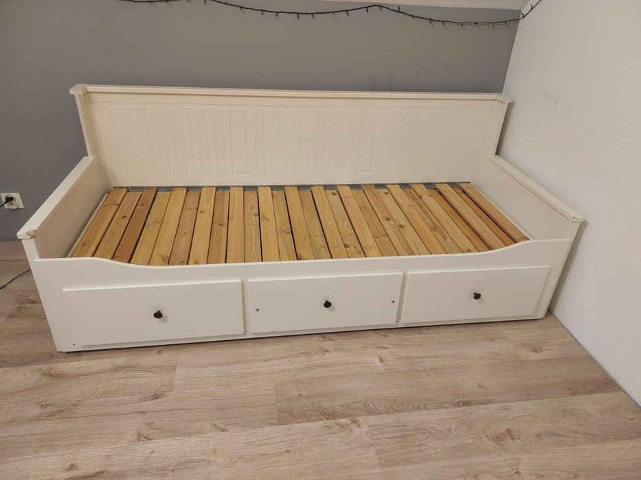 Łózko, sofa ikea hemnes
