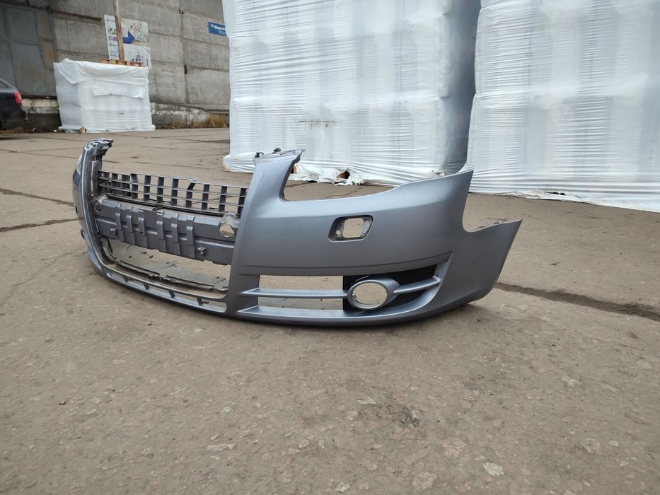 Бампер передній Ауді А4 В7 LY7H бампер Audi A4 B7
