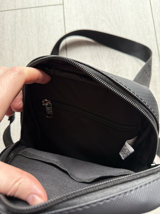 Сумка чоловіча через плече барсетка бананка Lacoste