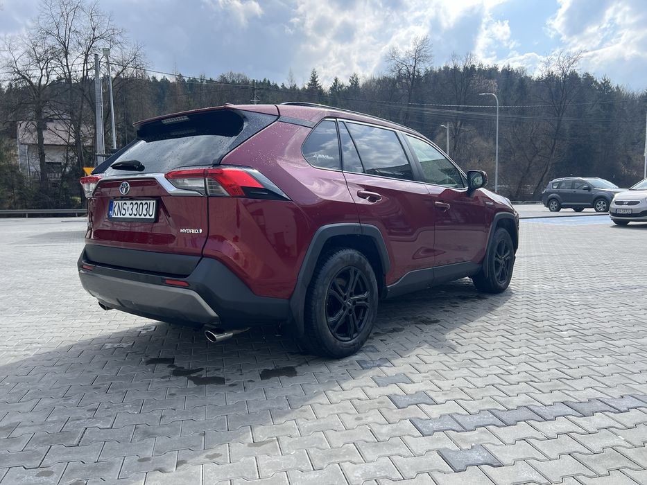 Toyota rav 4 hybryda 2019