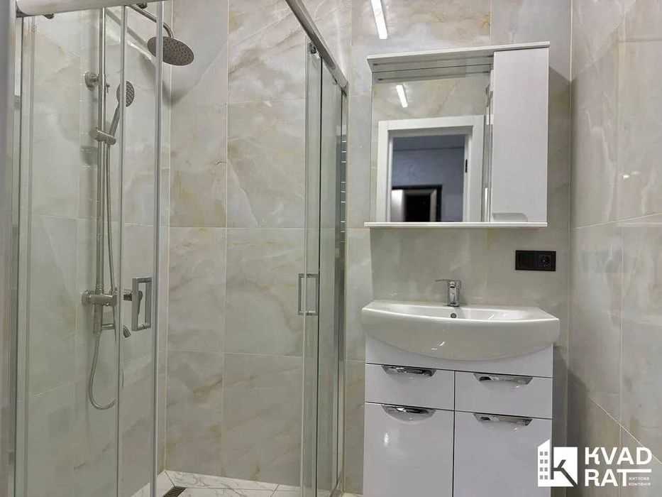 Простора 3-кім квартира з сучасним та якісним ремонтом! 4 Поверх