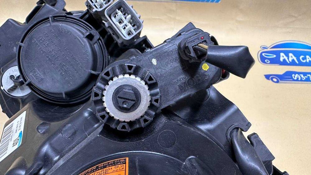 Фары Фари Фара Mitsubishi Outlander III 12-15 Xenon