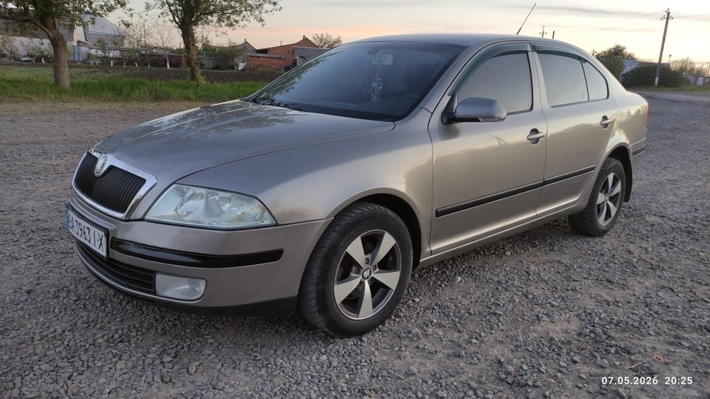 Продам Skoda Octavia А5  1,6 mpi
