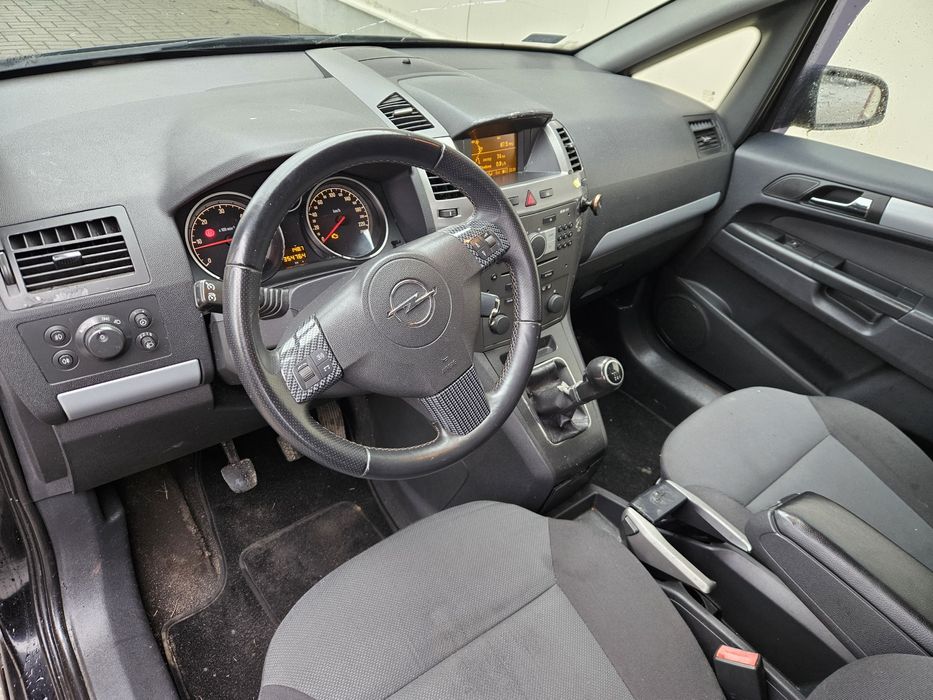 Opel Zafira 2006 рік 1.9 дизель 7 місць