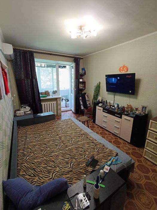 продается 2 комнатная квартира