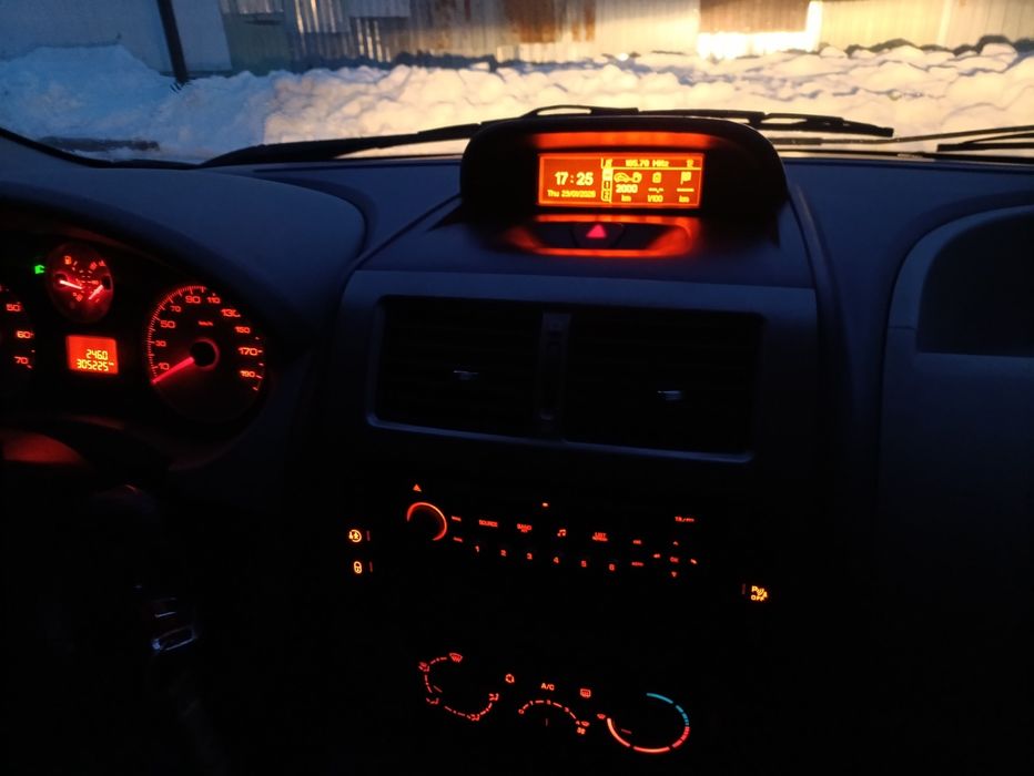 Пежо Експерт 2009р. 2.0HDI