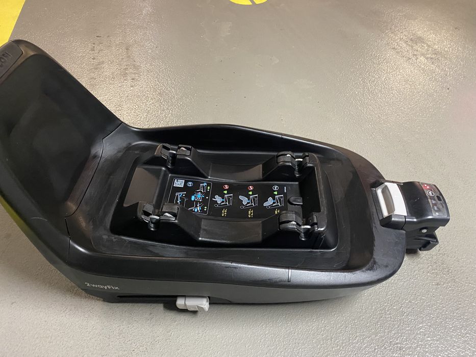 Zestaw Maxi Cosi / baza, gondola + fotelik 2 way fix