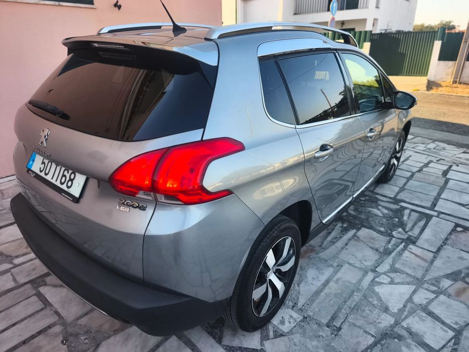 Peugeot 2008 e-HDi FAP 115 STOP & START Allure