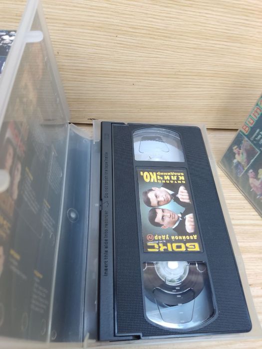 Видеокассеты формат VHS по тематике бокс, боксеры