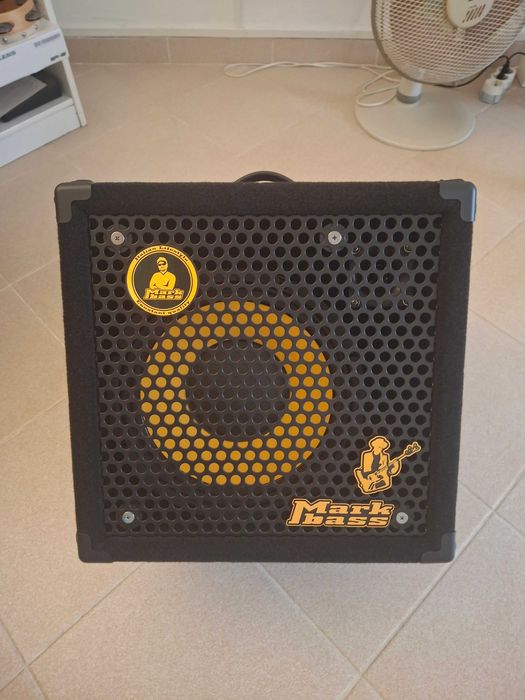 Coluna Mark Bass amplificada para guitarra baixo. Como novo