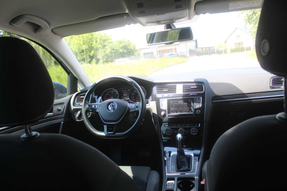 Volkswahen Golf bogata wersja Blumotion.Piekne auto w super stanie