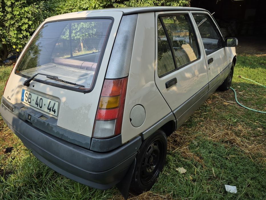 Veiculo RENAULT  R5 TL