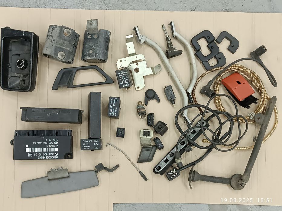 Осталось от Mercedes Benz W - 124