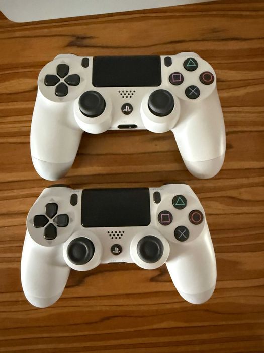 [PS4] Konsola Sony PlayStation 4 Slim White + 2 Pady + GTA V Biały zestaw