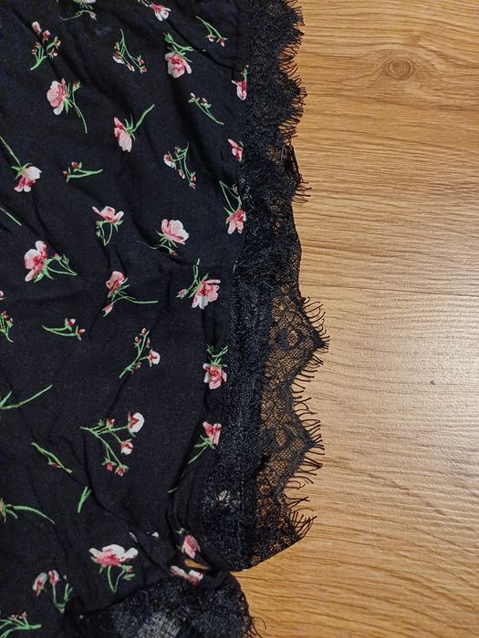 Kolorowe spodenki M Sinsay